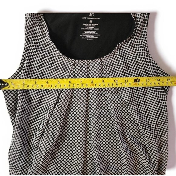 NY&C XS Black White Polka Dot Pleated Tank Top Stretch Back Sleeveless Work Blou - Picture 6 of 7